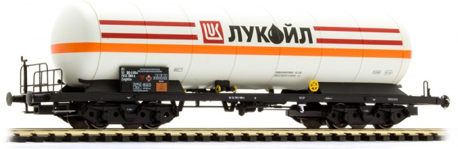 Pressurized gas transport car LUKOIL<br /><a href='images/pictures/Amintiri_Feroviare/261739_e.jpg' target='_blank'>Full size image</a>